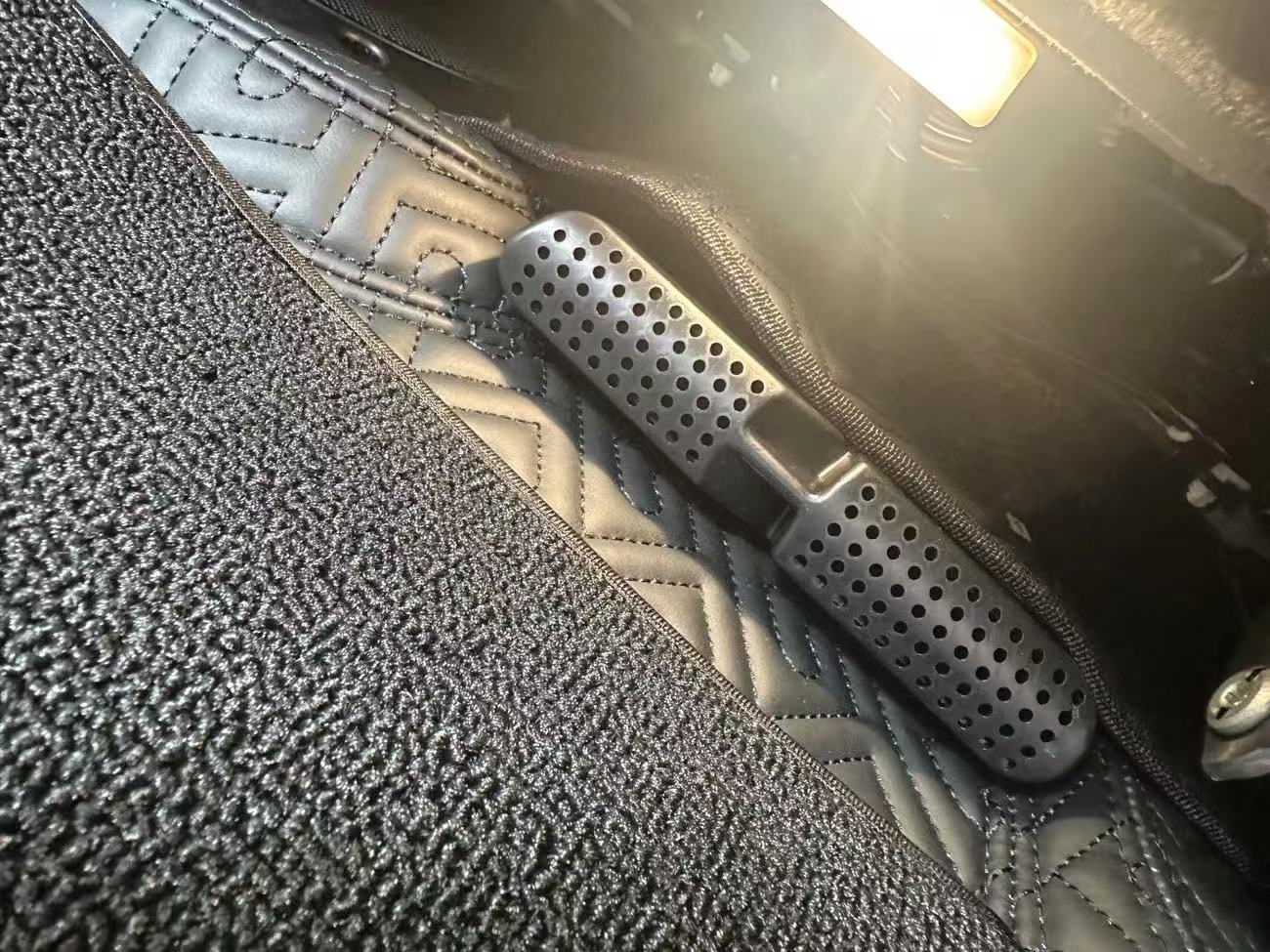 Car Air Vent Cover Grille For  - Car Accessories Rear incelemesi ve fiyatı